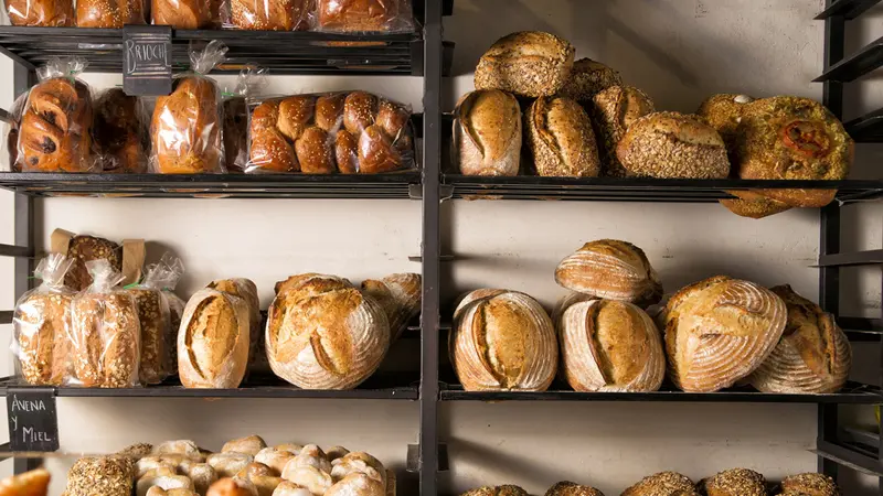 The Rising Popularity of Sourdough Bread: A Sustainable Consumer Trend