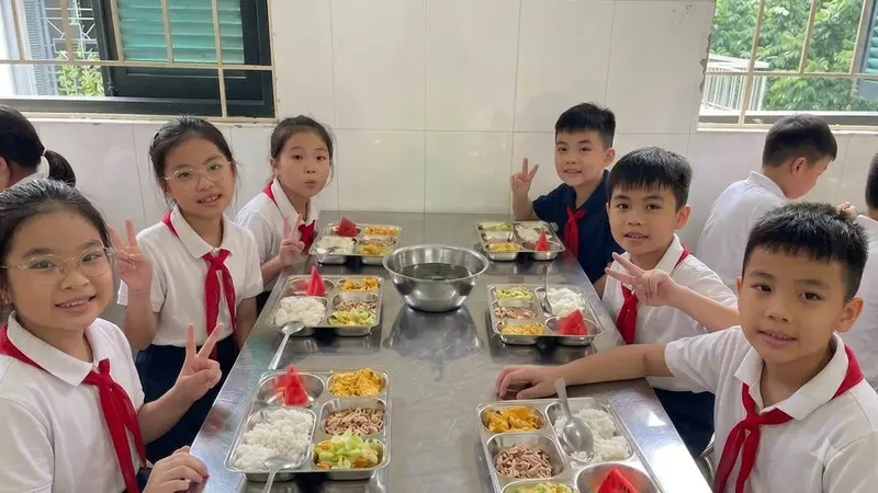 Xây dựng thực đơn bán trú: Nền tảng dinh dưỡng cho sự phát triển toàn diện của trẻ