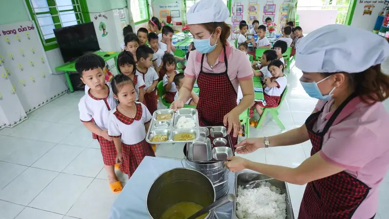 Parental Rights in School Meal Monitoring and School Institutional Accountability