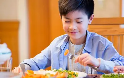 Bí quyết nấu nước lá tía tô với chanh tươi: Giữ trọn vẹn dưỡng chất và vitamin