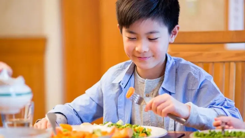 Bí quyết nấu nước lá tía tô với chanh tươi: Giữ trọn vẹn dưỡng chất và vitamin