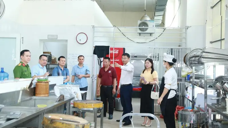 Nghệ An: Đề nghị xử phạt 177 triệu đồng đối với 7 cơ sở vi phạm an toàn thực phẩm