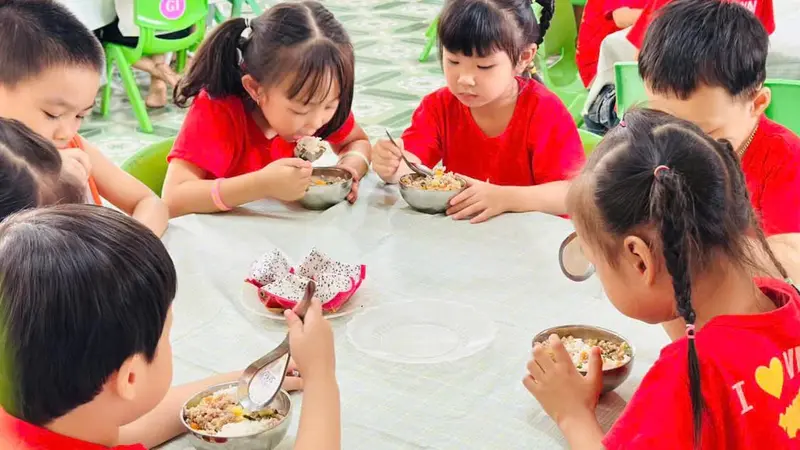Hải Phòng siết chặt quy định về an toàn bữa ăn bán trú và hoạt động dạy thêm